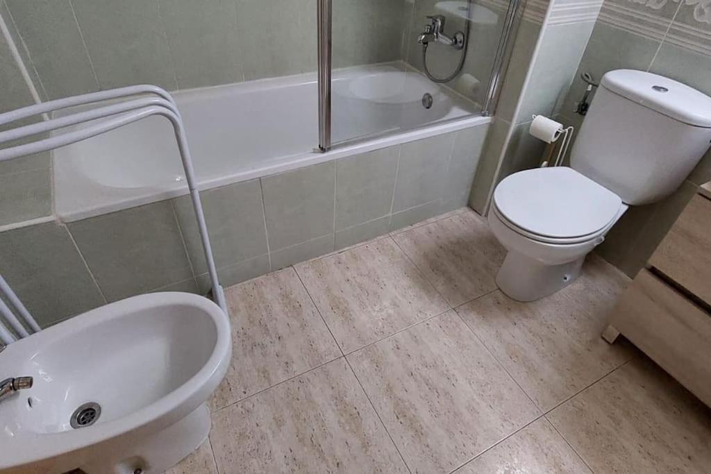 Apartamento Mediterraneo Salou! المظهر الخارجي الصورة